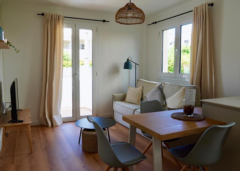 Lavendel Apartments 콜로니아 산트 호르디 외부 사진